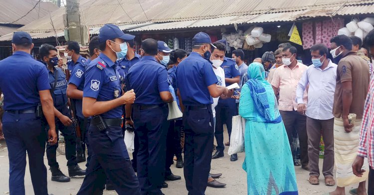 কুড়িগ্রামে করোনায় নিয়ম মানছে না পথচারীরা