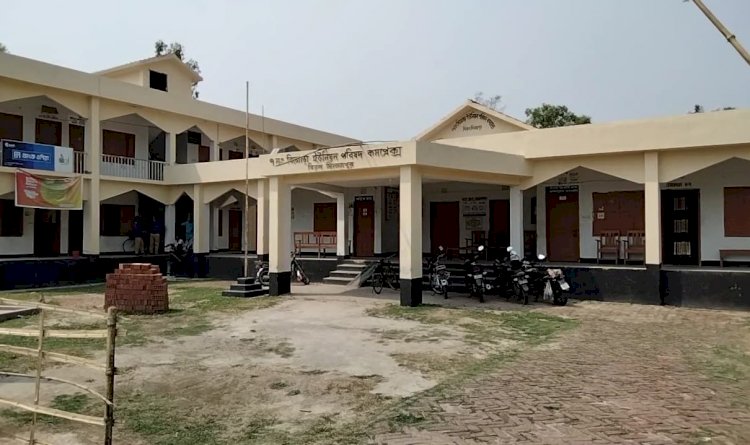 ভক্ষকের ভূমিকায় বিজোড়া ইউপি চেয়ারম্যান আমজাদ