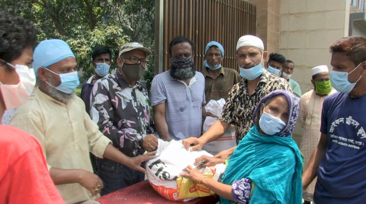 রংপুরে অস্বচ্ছল সাড়ে ৩ হাজার পরিবারের মাঝে ত্রাণ সহায়তা