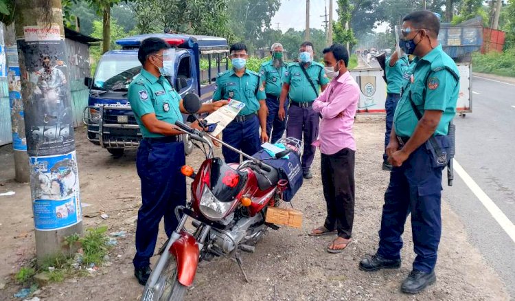 রংপুরে বিধি নিষেধ বাস্তবায়নে কঠোর মেট্রো পুলিশ