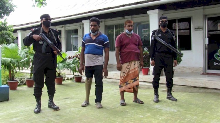 কৃত্রিম পায়ের ভেতর থেকে হেরোইন উদ্ধার, গ্রেফতার-২