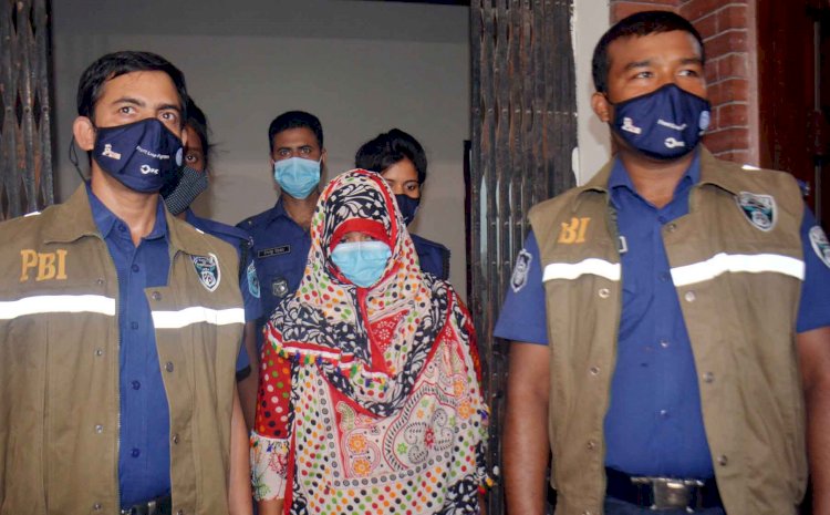 রংপুর কারাগারের সাবেক কর্মকর্তাকে আটকিয়ে প্রতারণা, ভূয়া নারী ম্যাজিস্ট্রেট গ্রেফতার