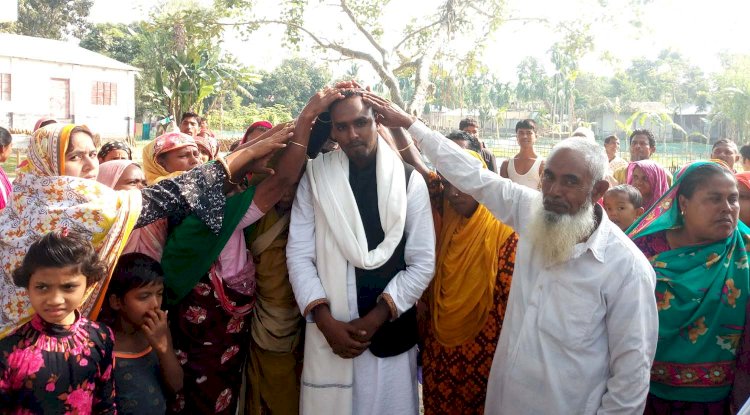 গঙ্গাচড়ার লহ্মিটারীতে আ.লীগ প্রার্থী জুয়েল রানার গণসংযোগ