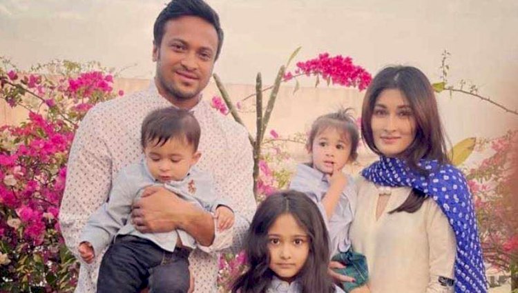সাকিবকে নিয়ে আসিফের লেখা