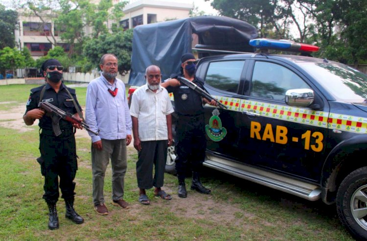 দিনাজপুর র‌্যাবের অভিযানে ভুয়া চিকিৎসকসহ আটক ২