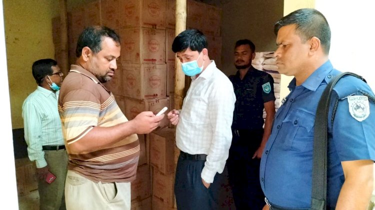 কুড়িগ্রামে ৬ হাজার লিটার মজুদকৃত তেল উদ্ধার