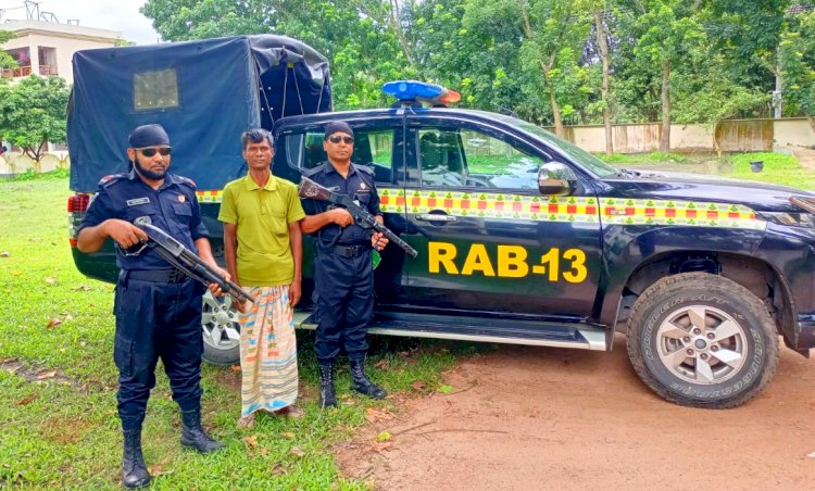 দিনাজপুর র‌্যাবের অভিযানে ইয়াবাসহ আটক ১