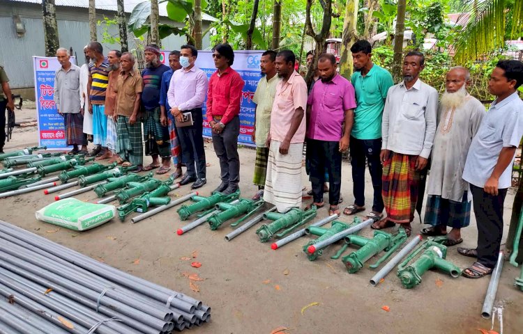 নদী ভাঙ্গন ও চর এলাকায় নলকূপ বিতরণ