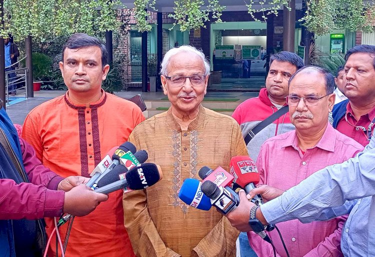 ইভিএম দিয়ে নির্বাচন কমিশন যে ফলাফল দিতে চাইবে, দিতে পারবে।