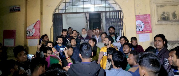 কারমাইকেল কলেজের হোস্টেলে ঢুকে  বহিরাগতদের হামলা