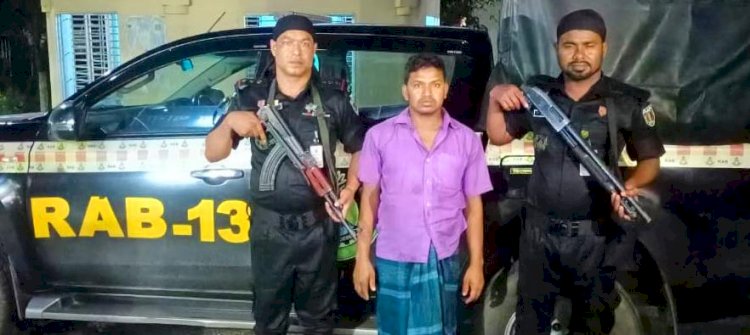 মেয়ের প্রেমের সম্পর্ক মেনে নিতে না পেরে প্রেমিককে হত্যা