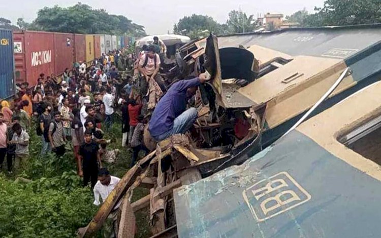 রেলওয়ের গাফিলতিতেই এ দুর্ঘটনা