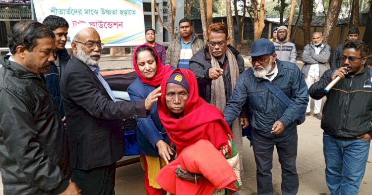 রংপুরে ভাসমান-ছিন্নমূলদের মাঝে শীতবস্ত্র নিয়ে ট্রাই ফাউন্ডেশন