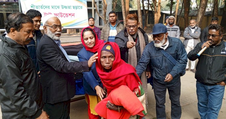 রংপুরে ভাসমান-ছিন্নমূলদের মাঝে শীতবস্ত্র নিয়ে ট্রাই ফাউন্ডেশন