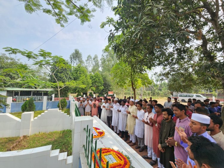 বিশিষ্ট পরমানু বিজ্ঞানী ড. এমএ ওয়াজেদ মিয়া’র সমাধিতে যুবলীগের শ্রদ্ধা নিবেদন